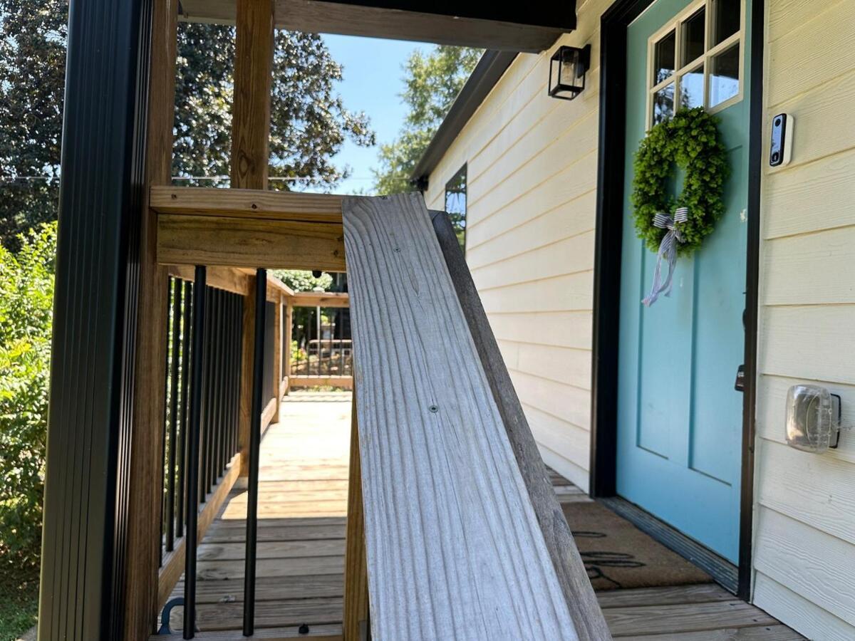 Welcome To Your Retreat! And Cozy Holiday home Atlanta