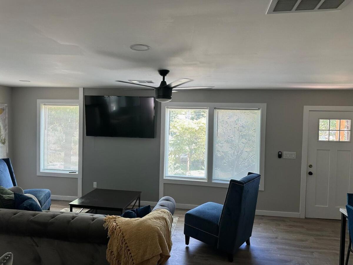 Welcome To Your Retreat! And Cozy Holiday home Atlanta
